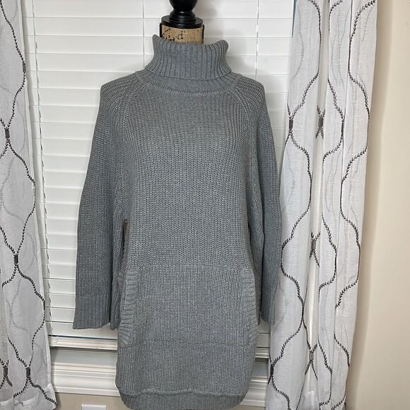 UGG Cape Sweater  - Picture 1 of 8